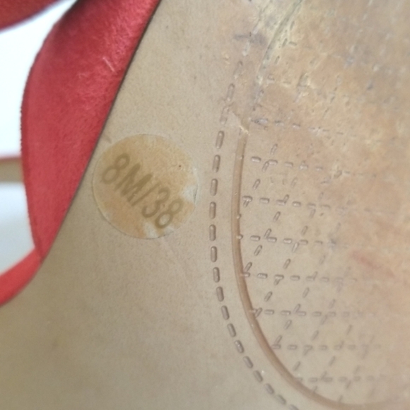 Jessica Simpson Castana Red Suede Stiletto Pump Sz 8 - Picture 7 of 9